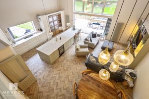 Photo 21- click for photo gallery